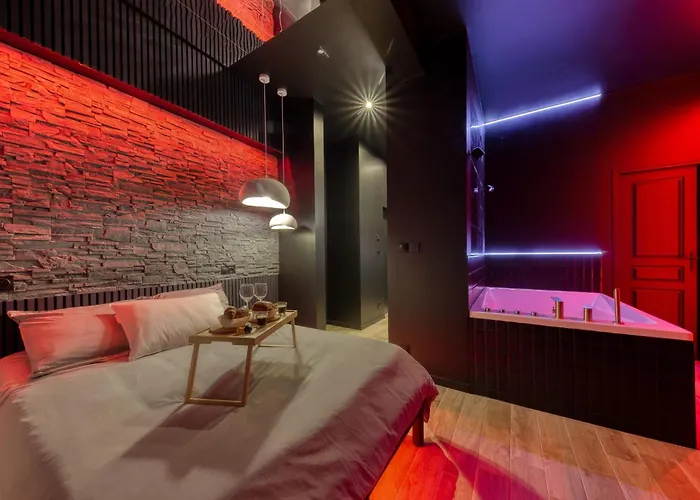 Deluxe - Jacuzzi Melun